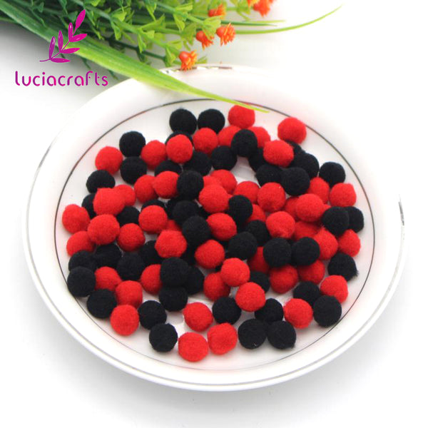 Kids DIY Pompom Balls