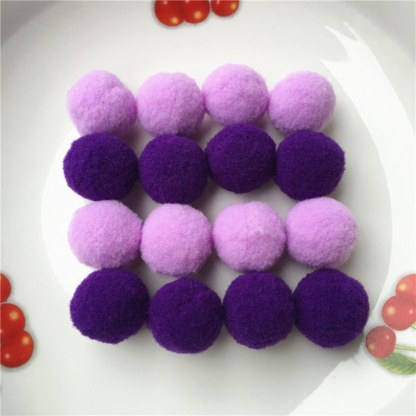 Vivid Pompom Fur