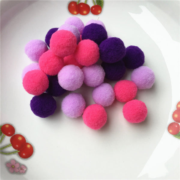 Vivid Pompom Fur