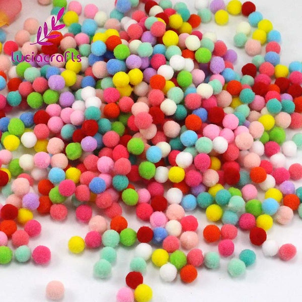 Kids DIY Pompom Balls