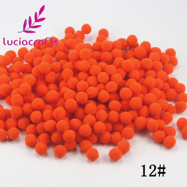 Kids DIY Pompom Balls