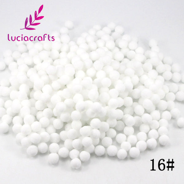 Kids DIY Pompom Balls